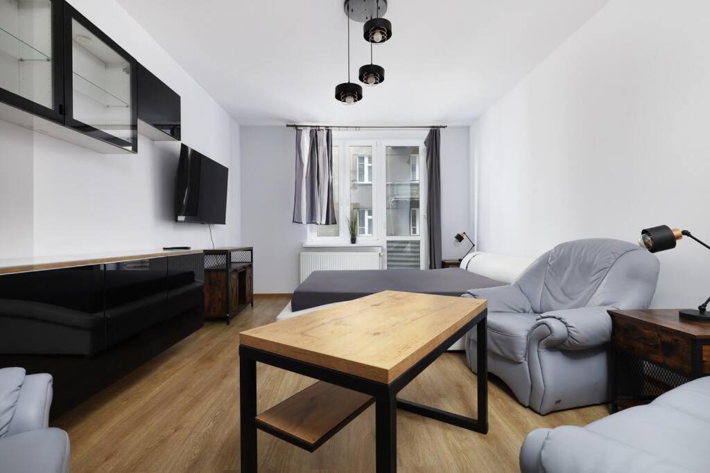 Przyjazny Apartament W Bedzinie Dış mekan fotoğraf